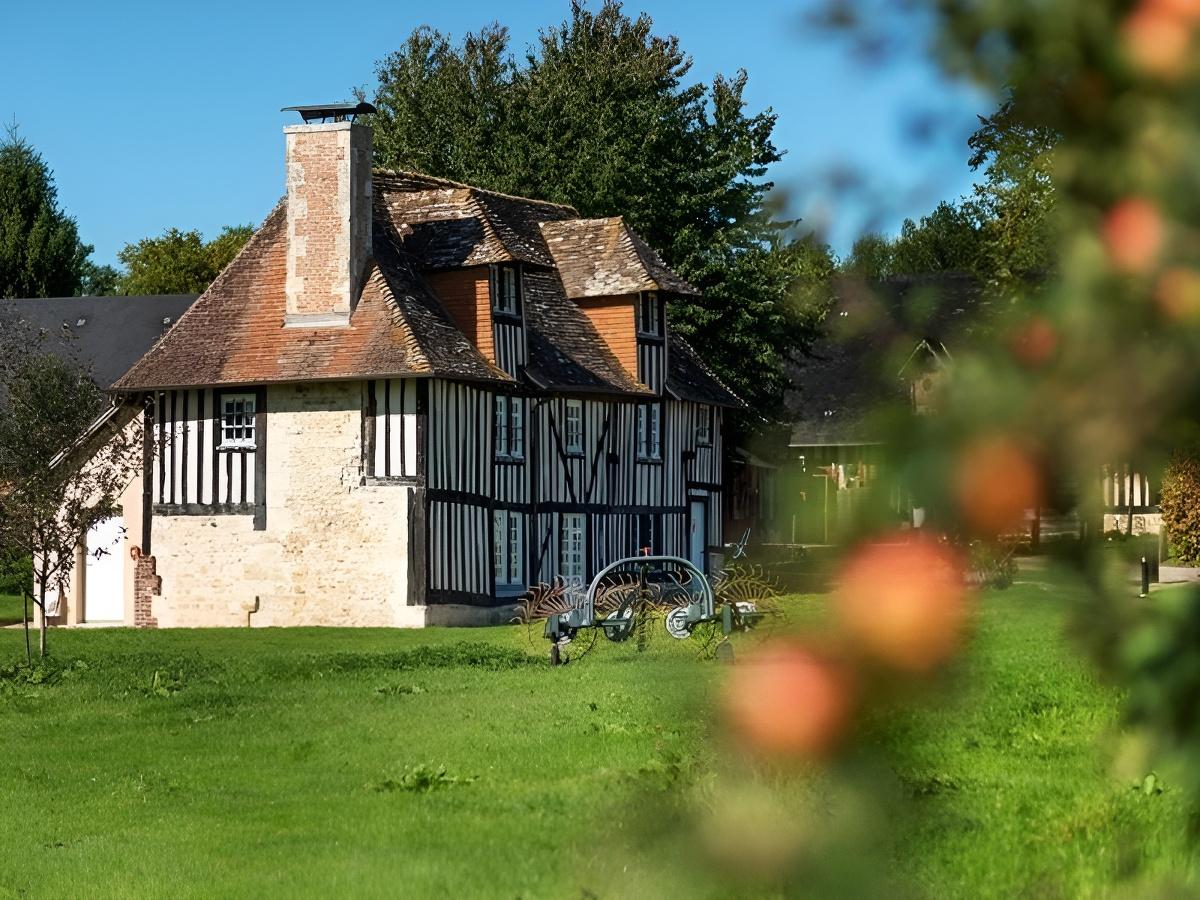 Christian Drouin, pour des dégustations de Calvados Christian Drouin, pour des dégustations de Calvados